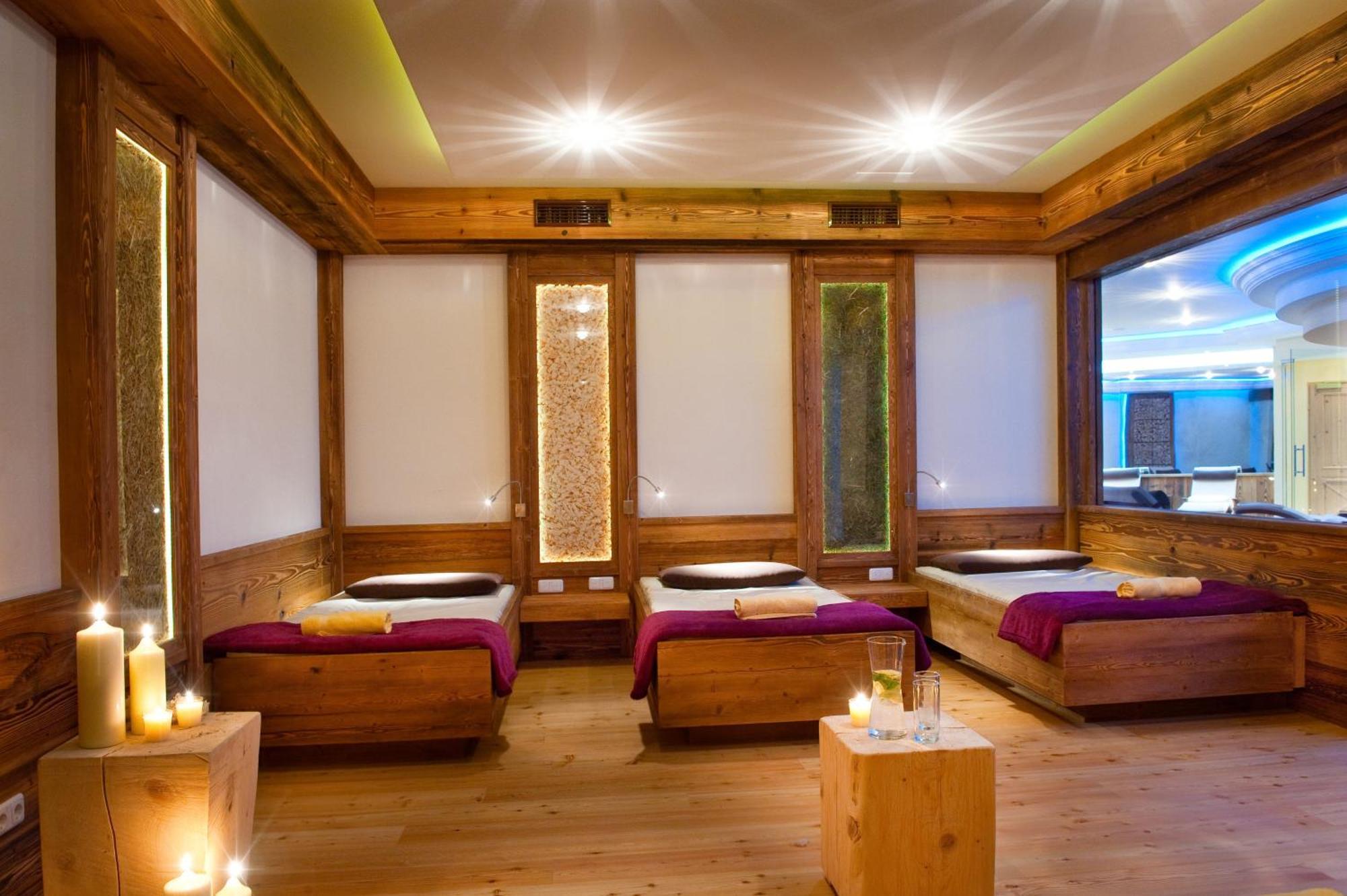 Familien- Und Wellnesshotel Hanneshof Kleinarl Exteriér fotografie