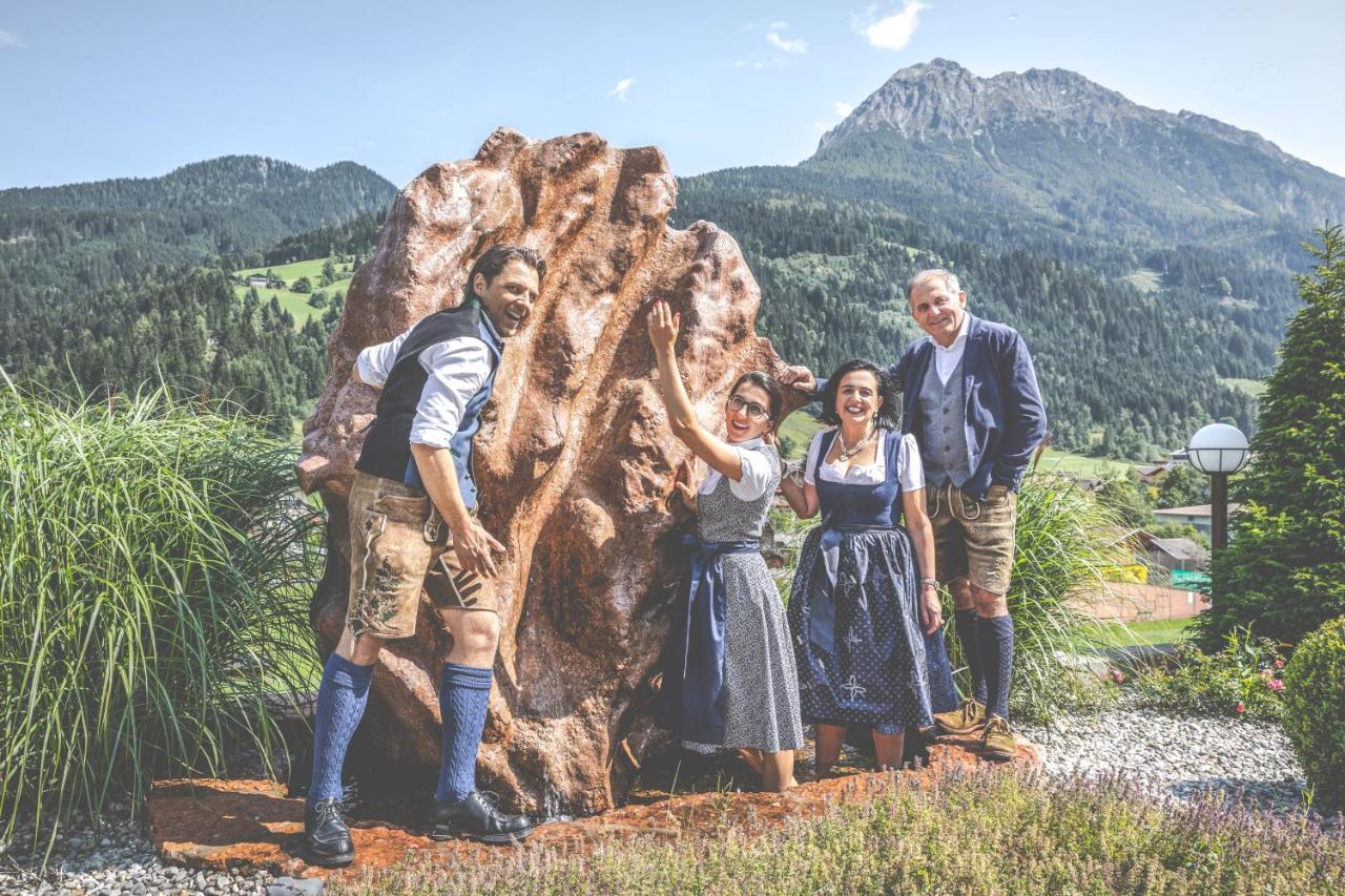 Familien- Und Wellnesshotel Hanneshof Kleinarl Exteriér fotografie